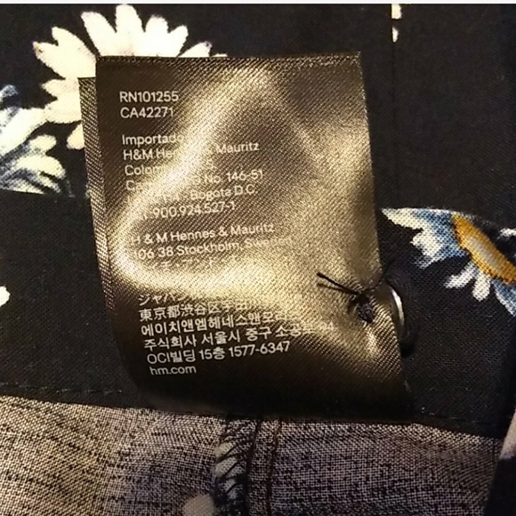 NWT H&M Divided ButtonDown Daisy FloralPrint Skirt - Picture 7 of 12